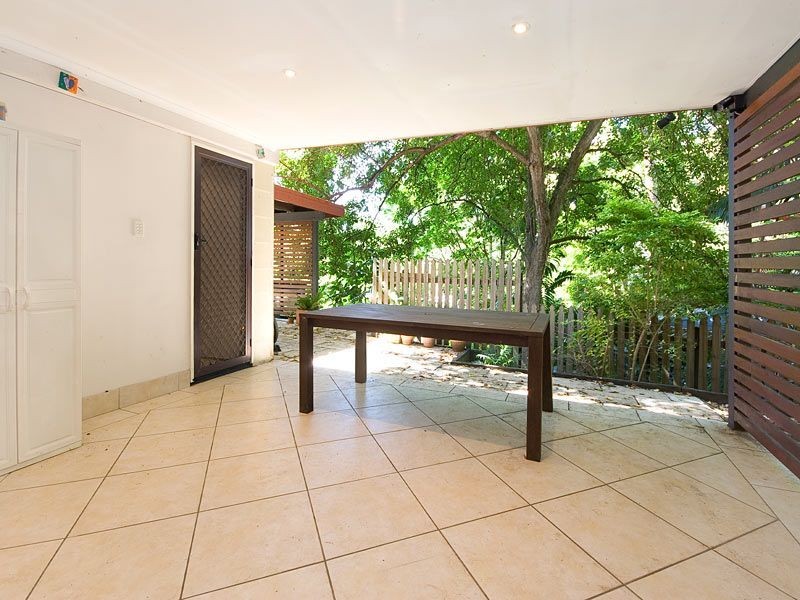 Chapel Hill QLD 4069