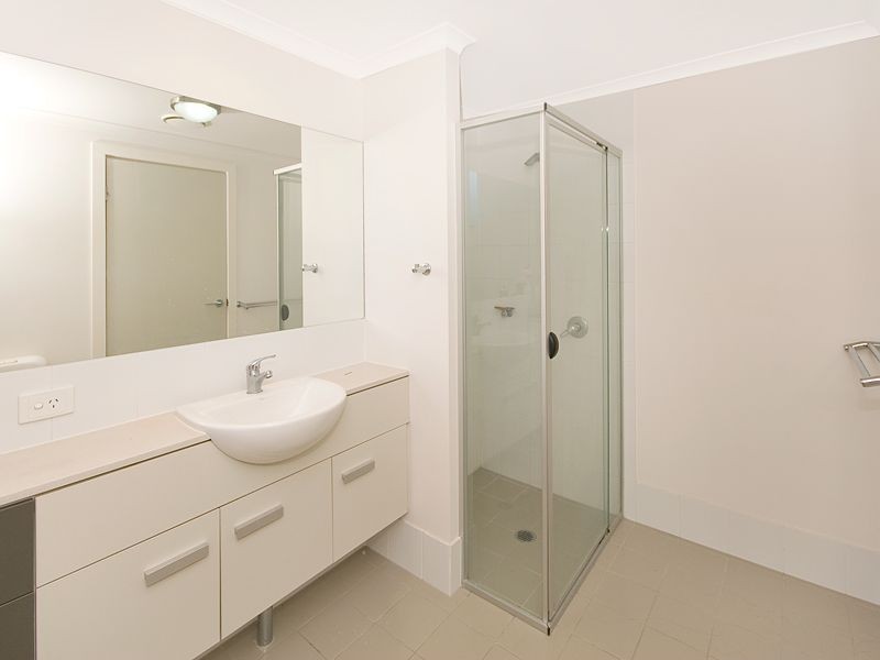 Indooroopilly QLD 4068