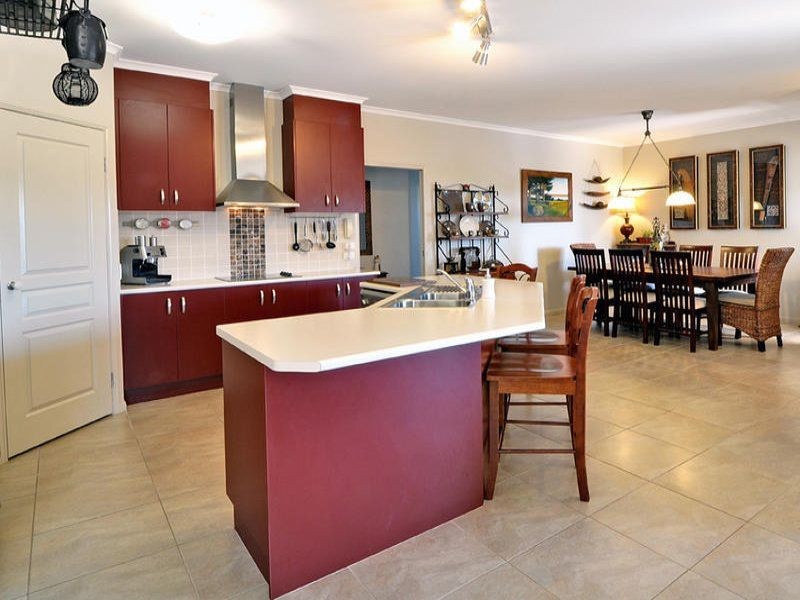 153 Silky Oak Avenue, Moggill QLD 4070