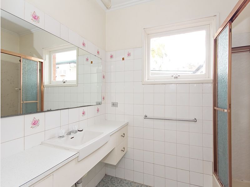 Taringa QLD 4068