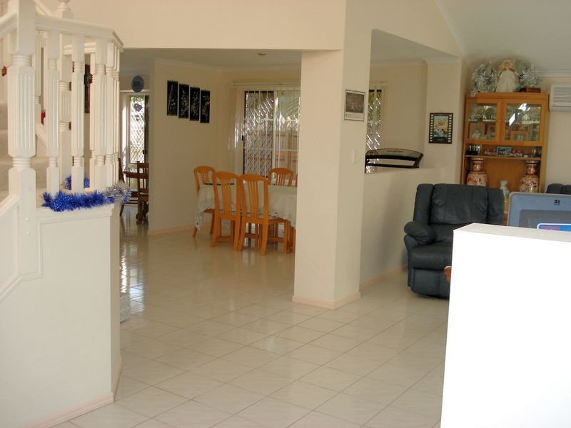 Chapel Hill QLD 4069