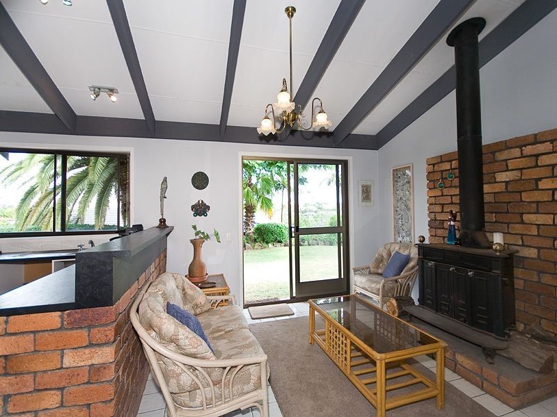 Kenmore Hills QLD 4069