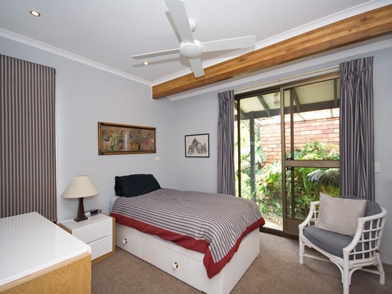 Kenmore Hills QLD 4069