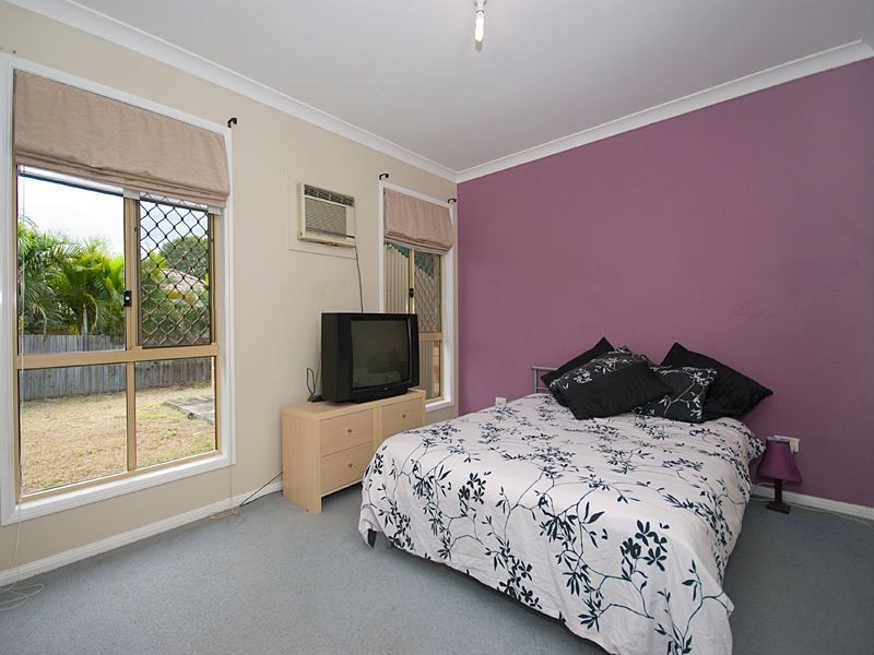 27 Ghost Gum Street, Bellbowrie QLD 4070