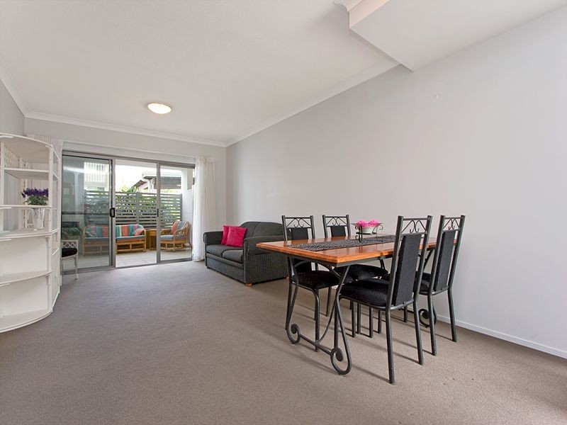 Taringa QLD 4068