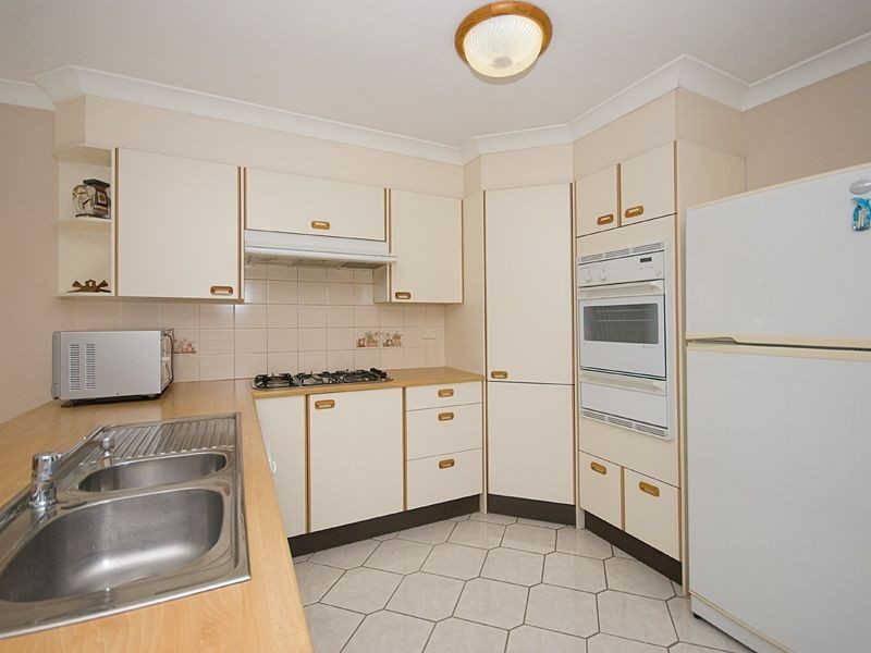 Taringa QLD 4068
