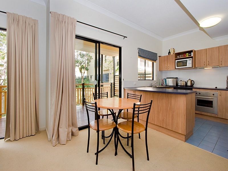 St Lucia QLD 4067