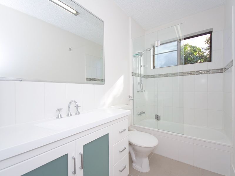 Taringa QLD 4068