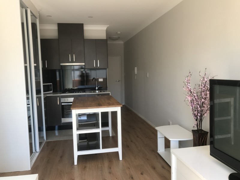 C406/8 Myrtle Street, Prospect NSW 2148