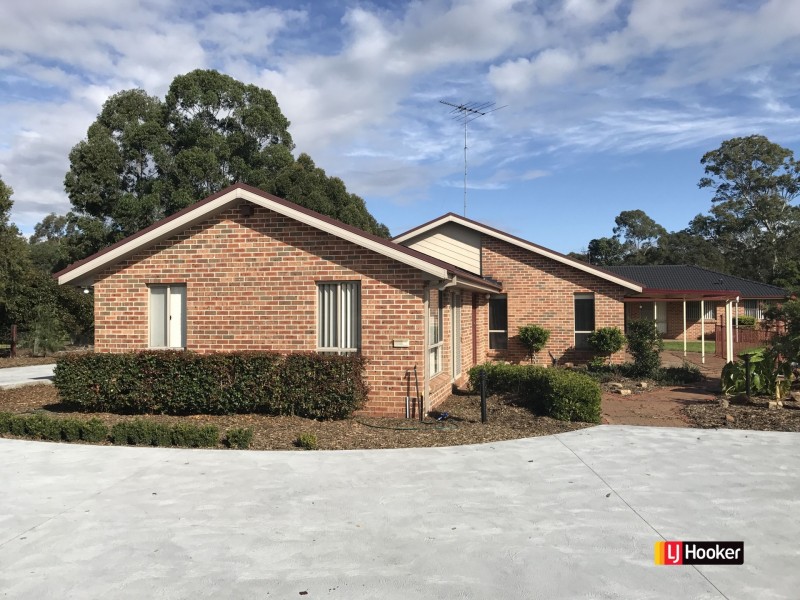 80 Canoona Avenue, Windsor Downs NSW 2756