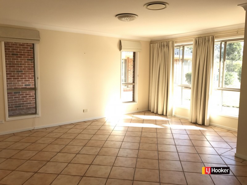 80 Canoona Avenue, Windsor Downs NSW 2756