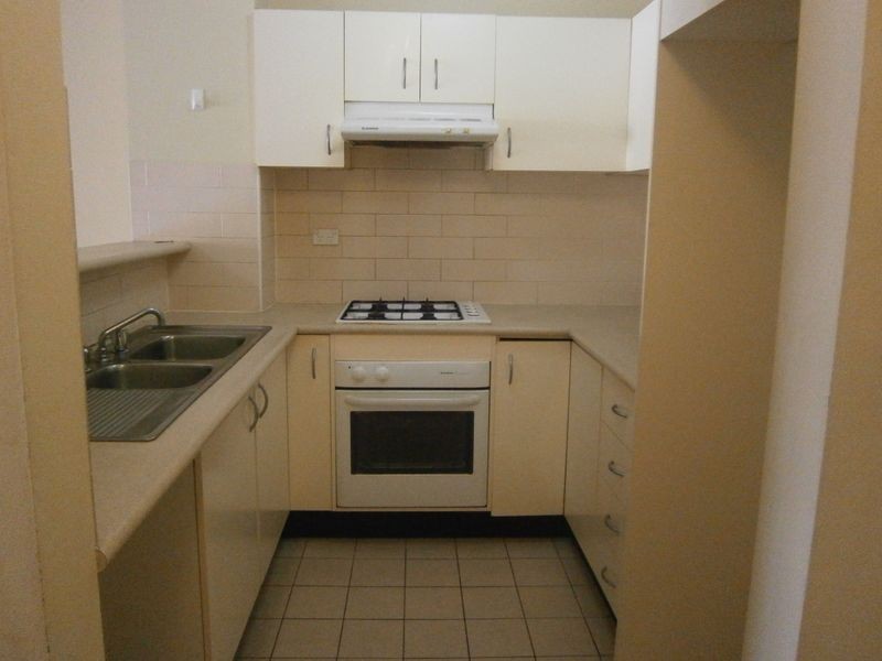 6/11-13 Fourth Avenue, Blacktown NSW 2148