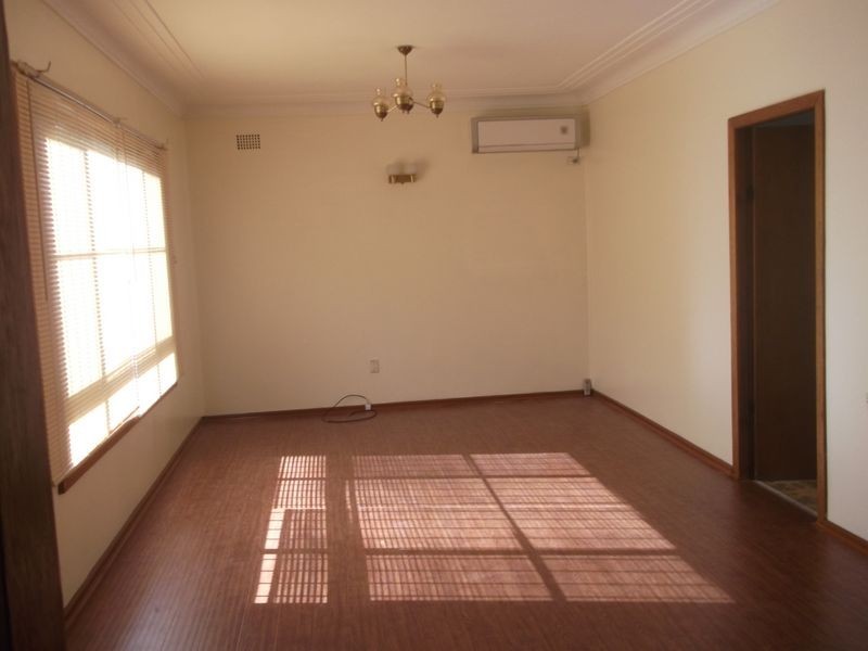 4 Jean Street, Seven Hills NSW 2147