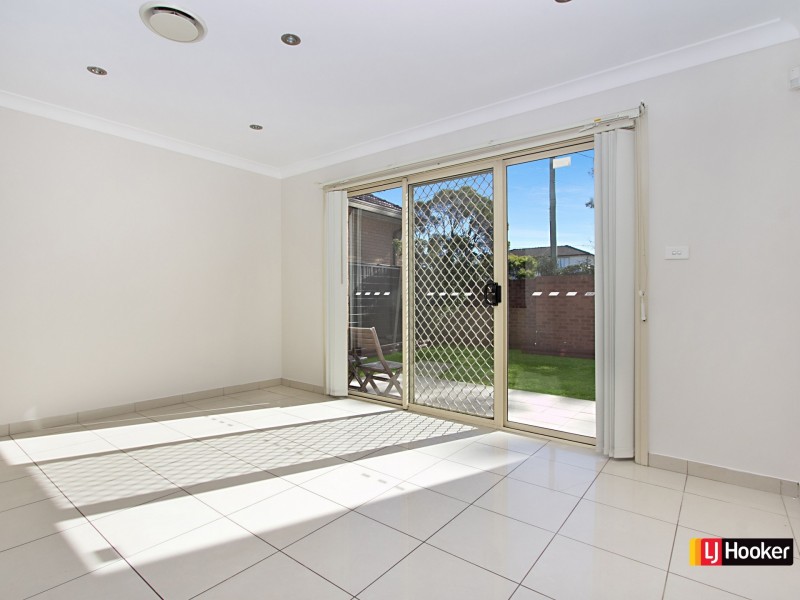 1/5-7 Fuller Street, Seven Hills NSW 2147