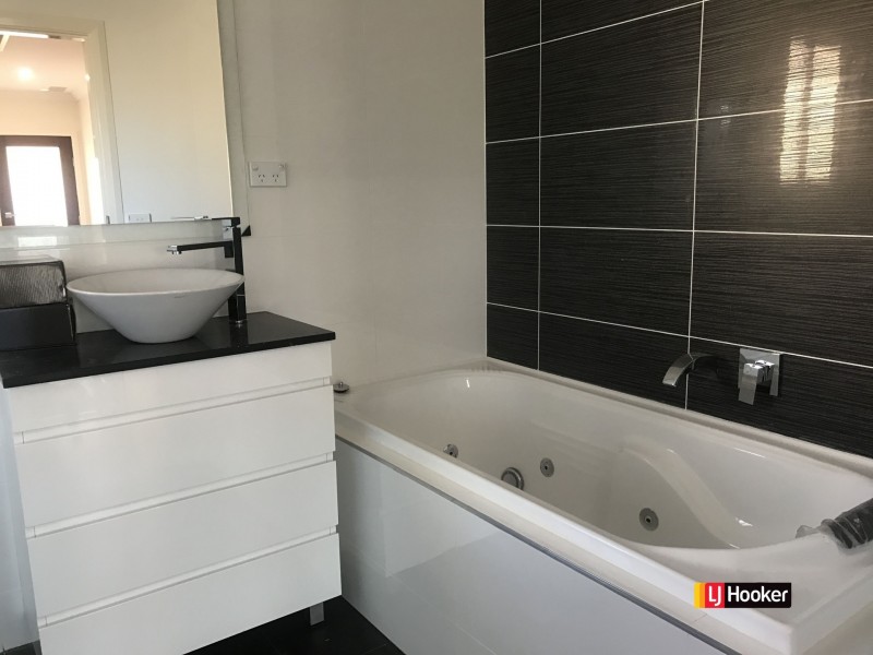 28 Mississippi Road, Seven Hills NSW 2147