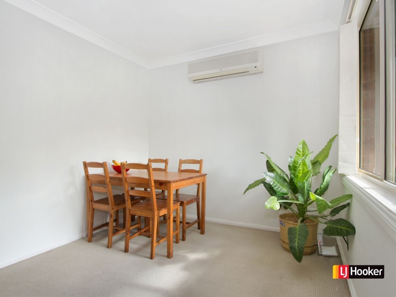 4/200 Targo Road, Girraween NSW 2145