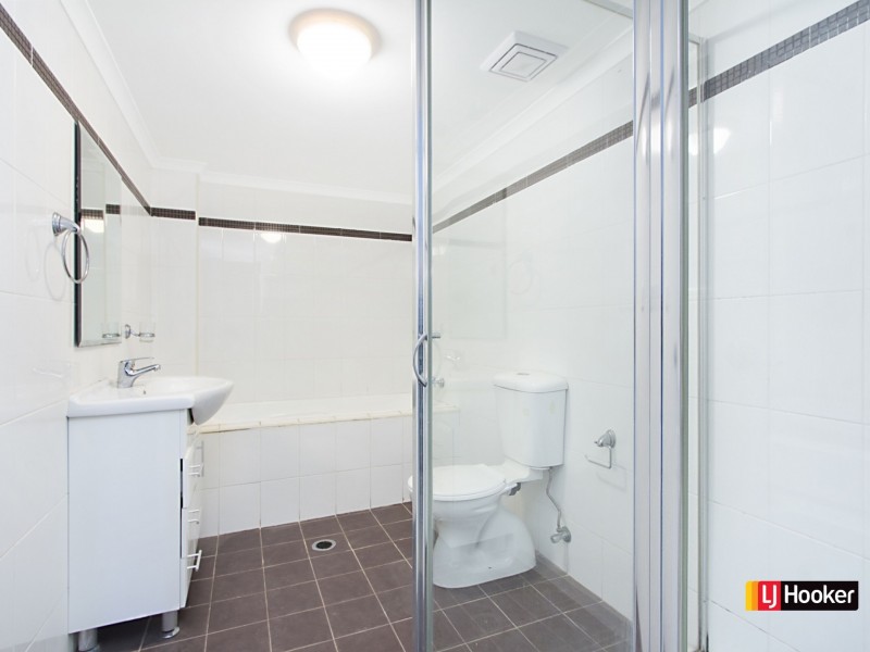 31/8-14 Oxford Street, Blacktown NSW 2148