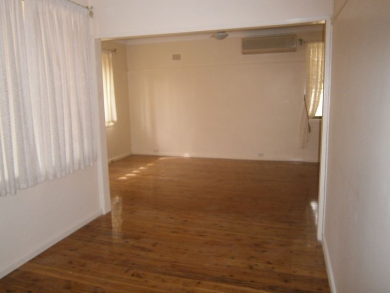 10 Gilmore Road, Lalor Park NSW 2147