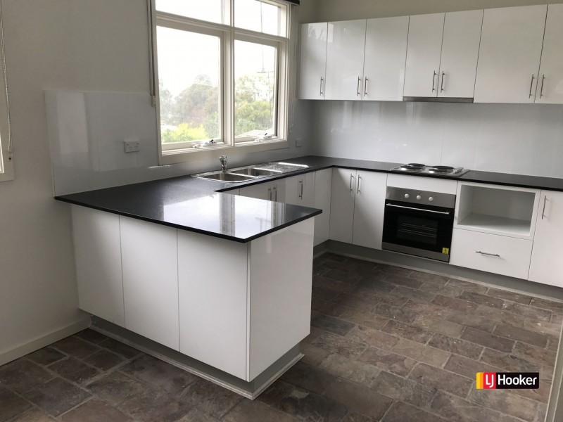 8 Haynes Avenue, Seven Hills NSW 2147