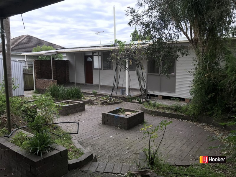 8 Haynes Avenue, Seven Hills NSW 2147