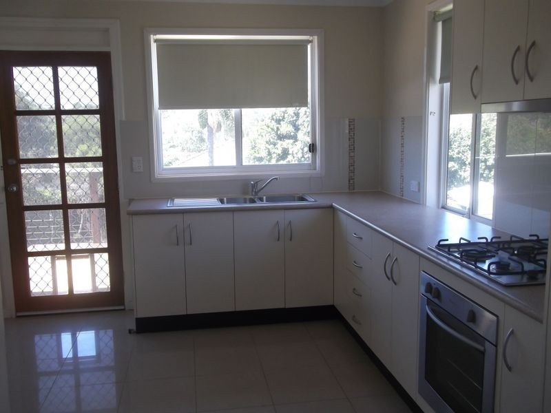 33 Christine Crescent, Lalor Park NSW 2147