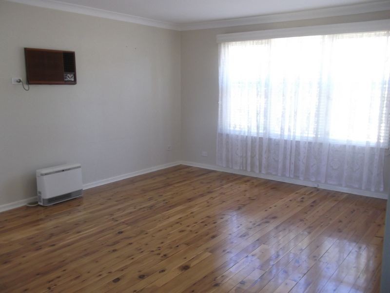 33 Christine Crescent, Lalor Park NSW 2147