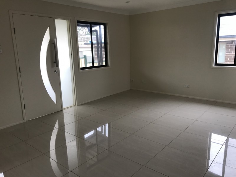 24a Lucas Road, Seven Hills NSW 2147