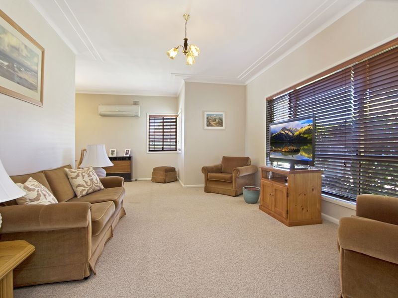 19 Lawrence Street, Seven Hills NSW 2147