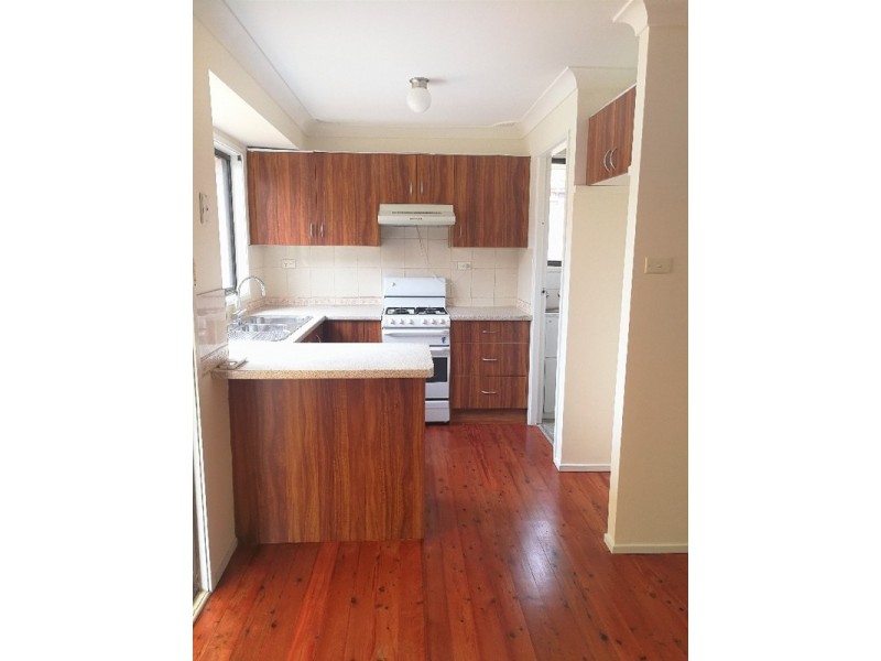 16 Cowper Circle, Quakers Hill NSW 2763