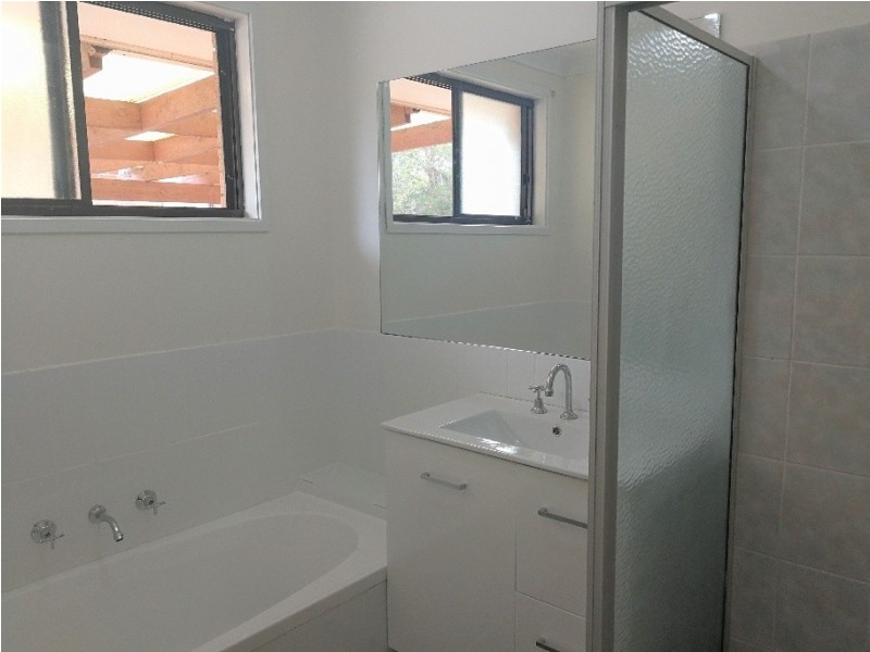 16 Cowper Circle, Quakers Hill NSW 2763