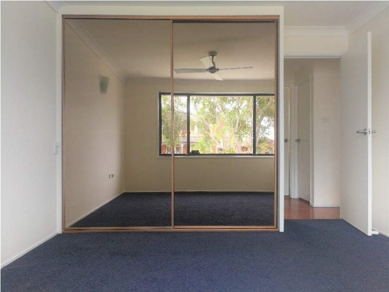 16 Cowper Circle, Quakers Hill NSW 2763