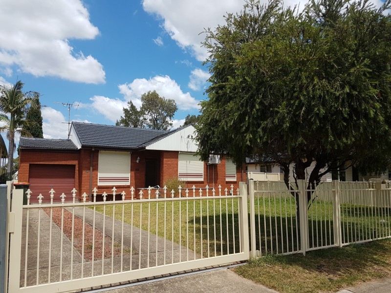 140 Lucas Road, Seven Hills NSW 2147