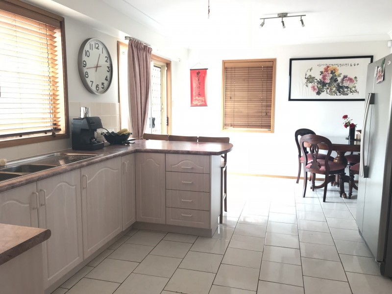 23B Valparaiso Avenue, Toongabbie NSW 2146