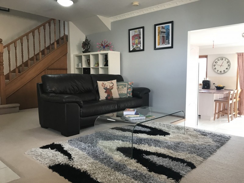 23B Valparaiso Avenue, Toongabbie NSW 2146