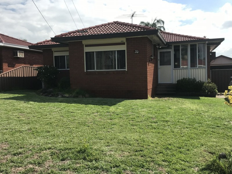 32 Rudolf Road, Seven Hills NSW 2147