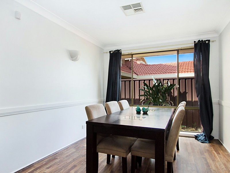 8 Wayne Street, Dean Park NSW 2761