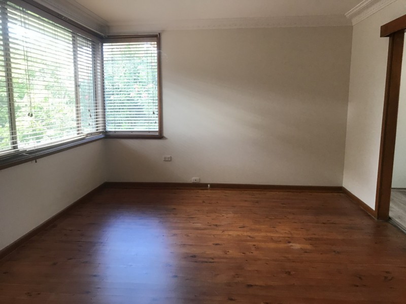 1 Barangaroo Road, Toongabbie NSW 2146