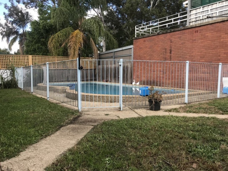 1 Barangaroo Road, Toongabbie NSW 2146