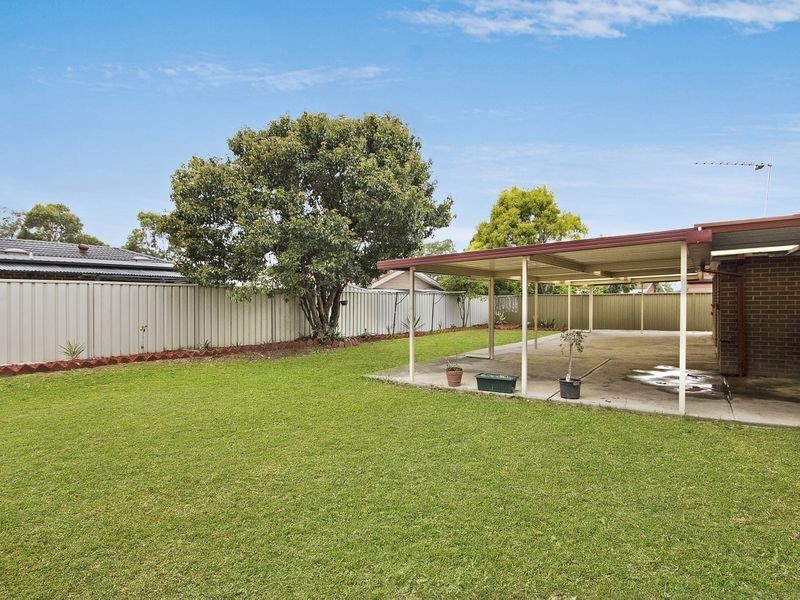 6 Moore Place, Doonside NSW 2767