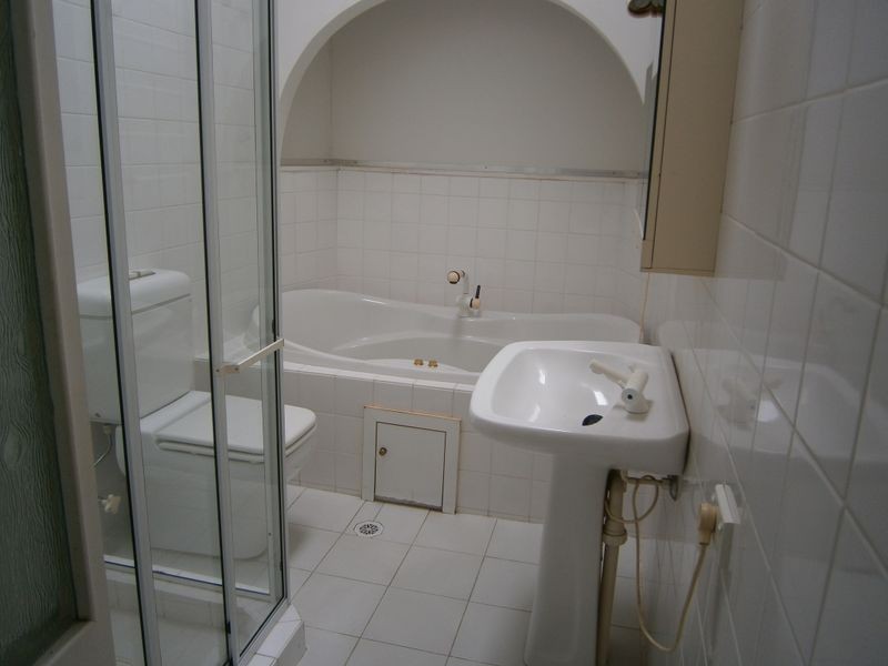 23 Maunder Avenue, Girraween NSW 2145