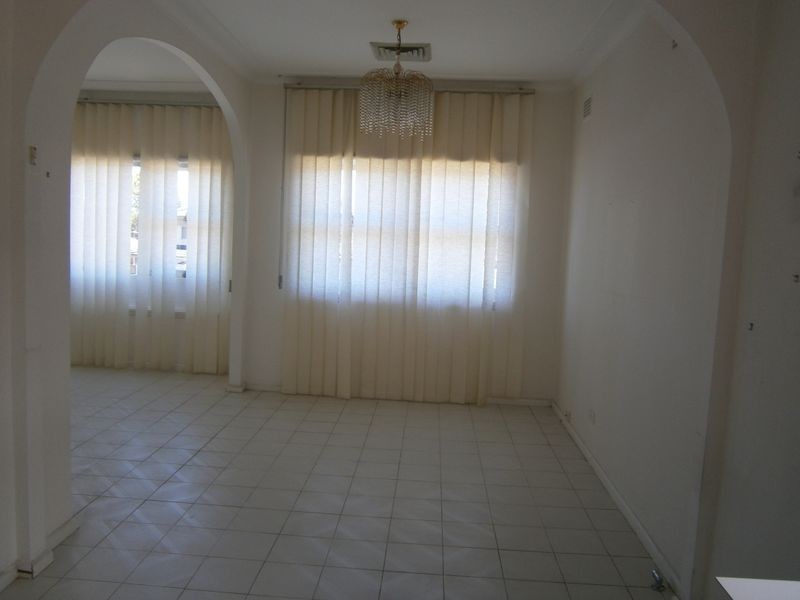 23 Maunder Avenue, Girraween NSW 2145