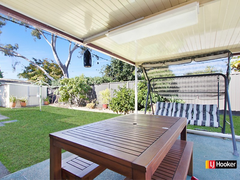 43 Cowley Crescent, Prospect NSW 2148