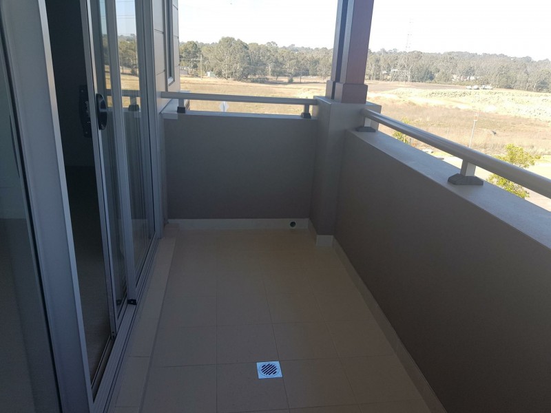 33 Madden Street, Oran Park NSW 2570