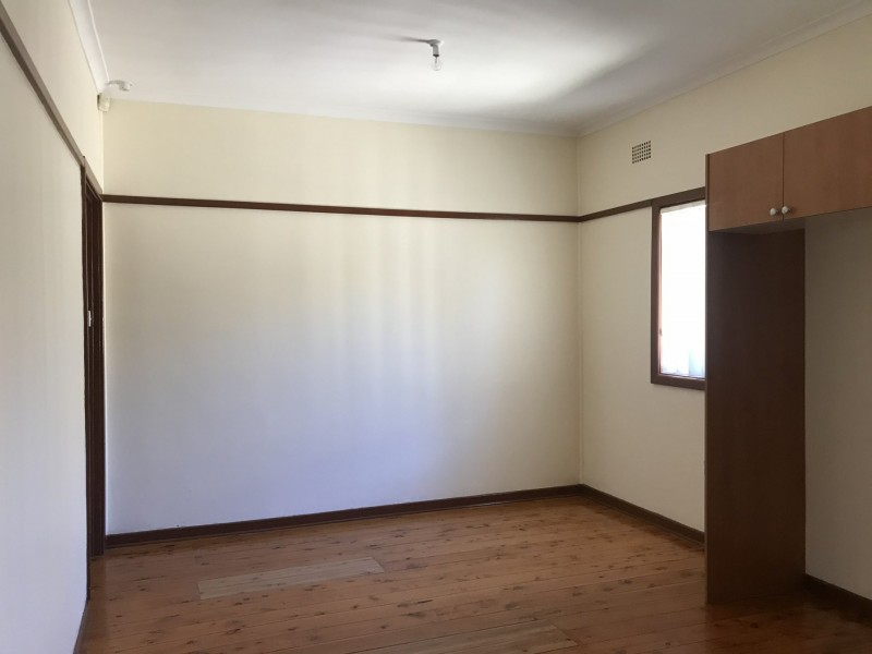 8 Morris Street, Seven Hills NSW 2147