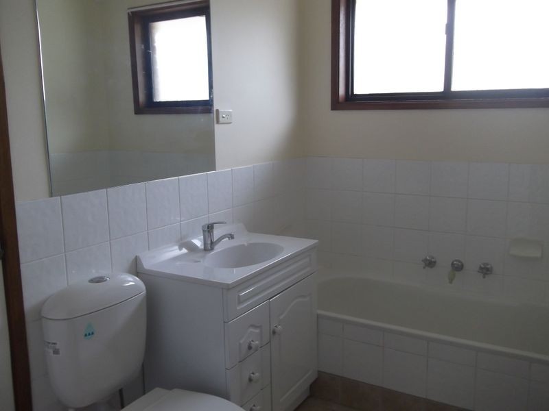 6 Tyne Place, Prospect NSW 2148