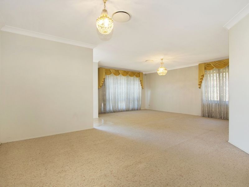 223 Glenwood Park Drive, Glenwood NSW 2768