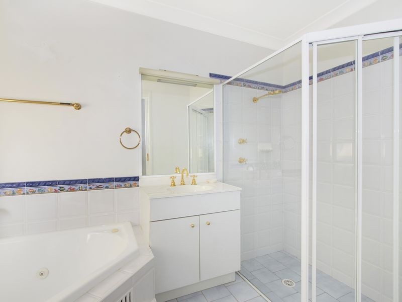 223 Glenwood Park Drive, Glenwood NSW 2768