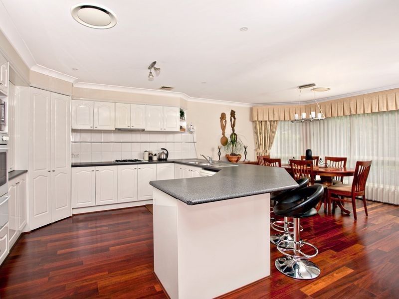 8 Olivia Street, Kellyville NSW 2155