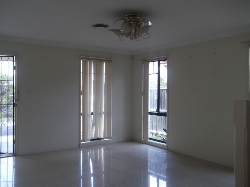 11 Snowgum Street, Acacia Gardens NSW 2763