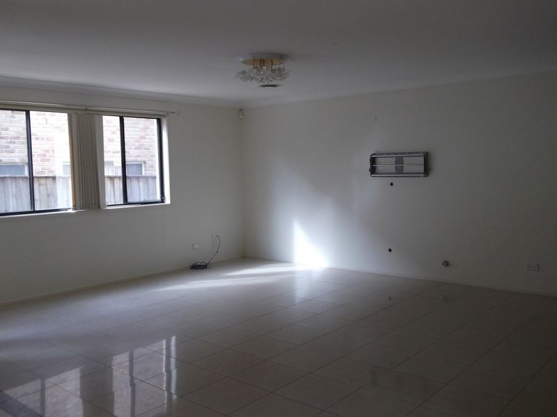 11 Snowgum Street, Acacia Gardens NSW 2763